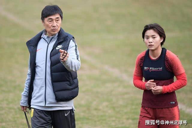 卜明长被任命为慈溪市代市长并担任副市长