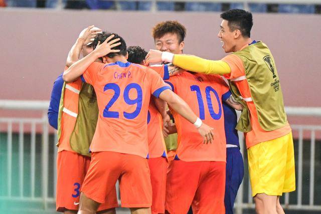 杨瀚森持球比重上升 与胡明轩同场攻势更顺